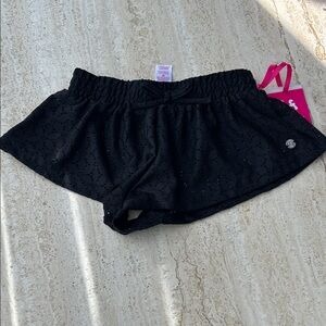 NEW 🆕 Flutter Black Eyelet Shorts size 5/6 years / swimming suit coverup